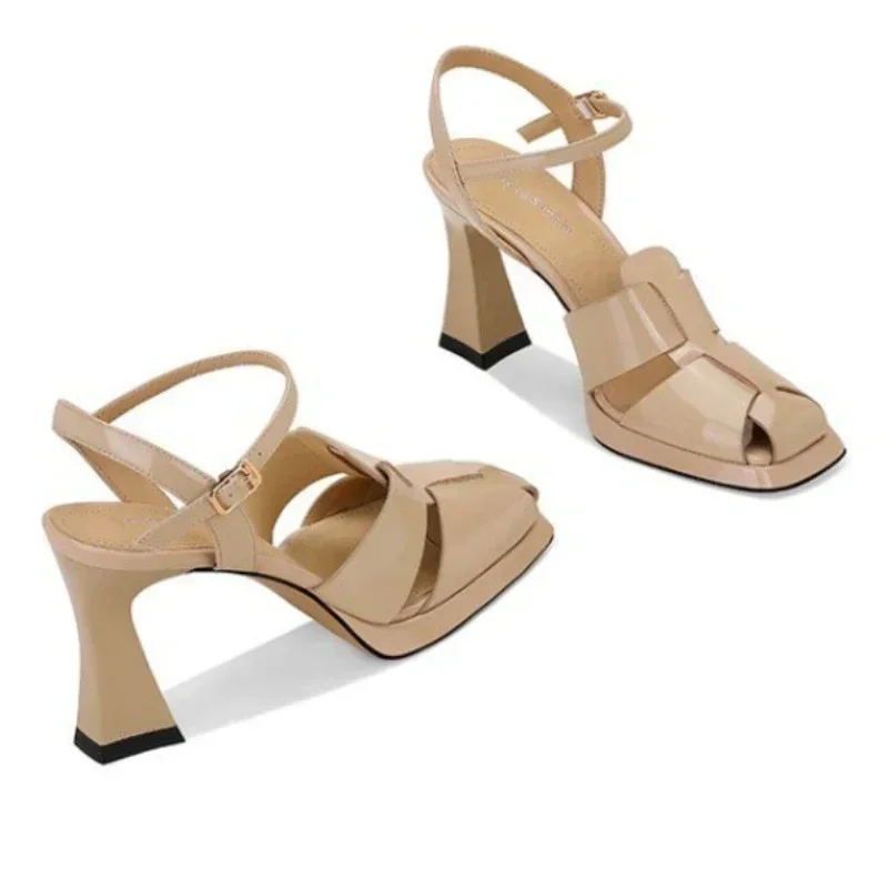 女性のハイヒールサンダルファッションパテントレザーローマンサ - Casual Sandal Leather のレビューと価格