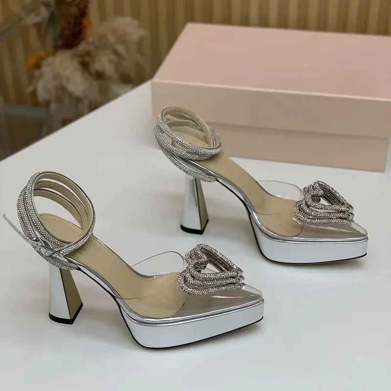 プラットフォームクリスタル愛の装飾サンダルセクシーなポインテ - Casual Sandal Leather のレビューと価格